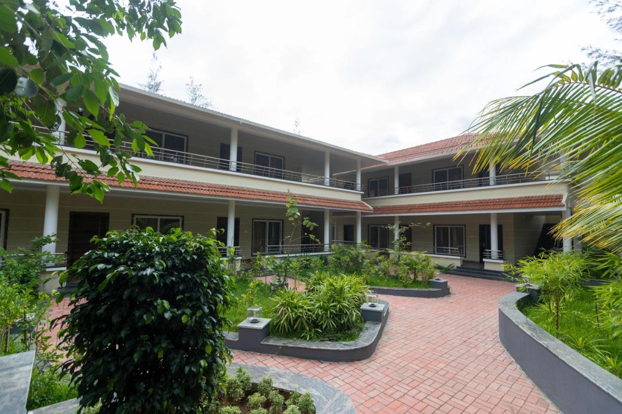 Sr Jungle Resort Coimbatore Exterior foto